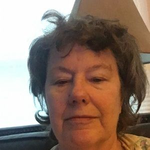 Meet your Posher, Dinah